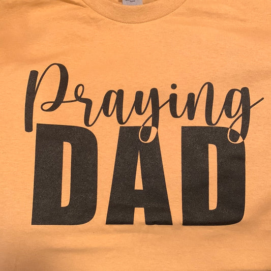 Praying Dad_old gold